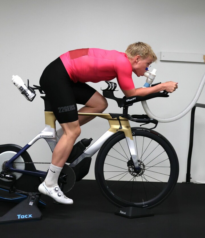 Testing viktig: Om Marius har trent på en måte i to til tre måneder uten å få framgang, endrer han treningen. Det å følge opp med regelmessige tester er viktig.