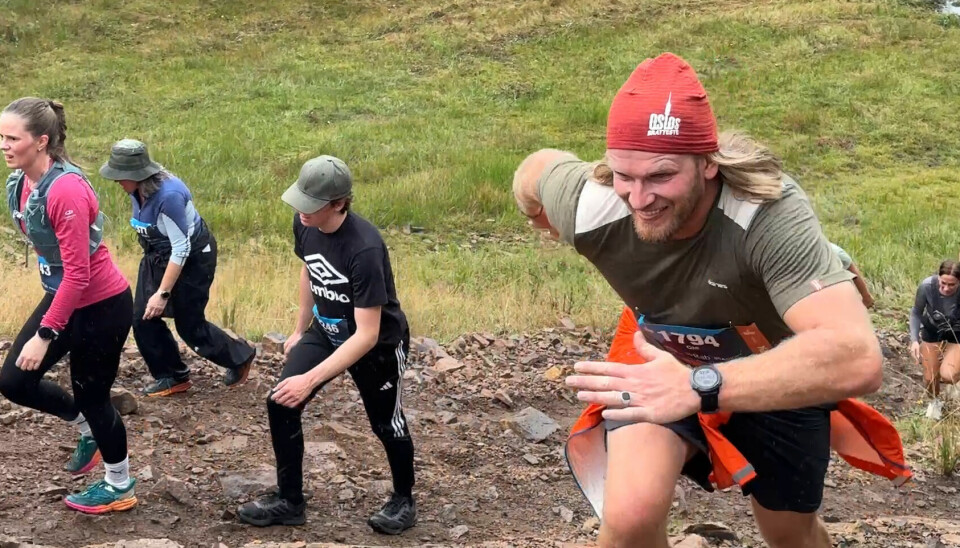 Ola Gulsvik fra pulje 5 legger inn en veldig tidlig og veldig sterk spurt. Ola Gulsvik legger inn en veldig tidlig og veldig sterk spurt.