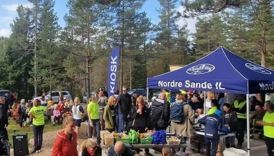 Fjellskar Opp byr på bratte bakker og gemyttlig stemning i målområdet. I fjor fullførte 69 løpere i konkurranseklassen pluss en god del i trimklassen uten tidtaking.