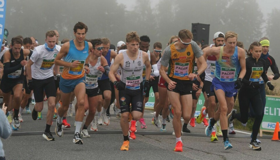 Et knippe eliteløpere på samme startstrek som mosjonister som brukte opptil tre ganger så lang tid på å fullføre sitt mål i Gruemila. løp 10 km innlandet gruemila