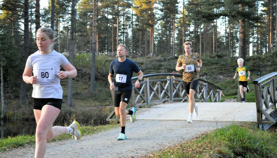 Karoline Duelien Vaaje, Mats Emil Sand, Hans Kristian Snare og Kristian Lindteigen. løp innlandet kongsvingerkarusellen liermoen