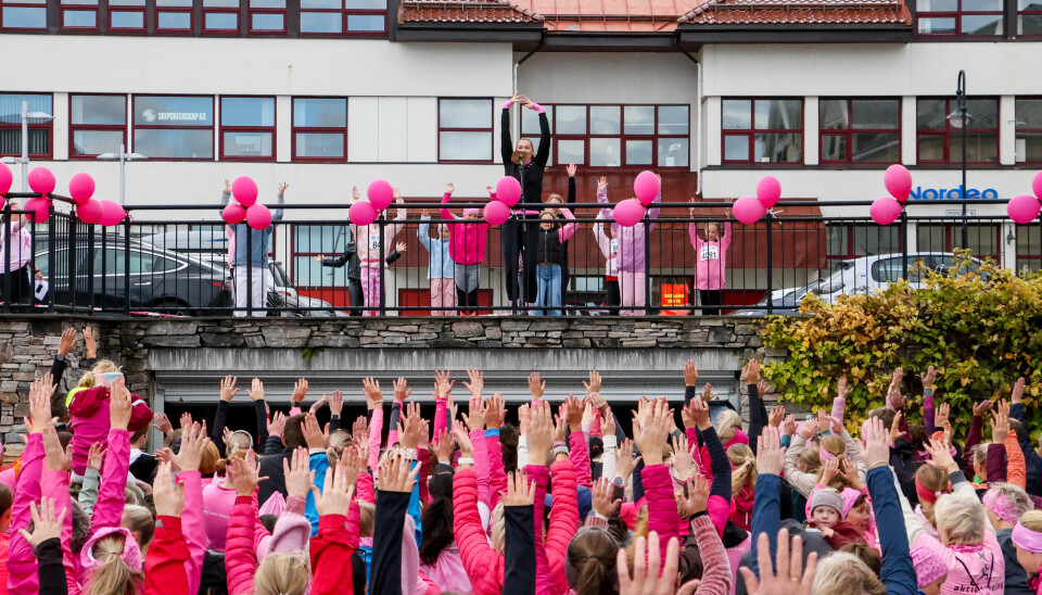 Rosa sløyfe-løpet i Fosnavåg 4.okt 2025