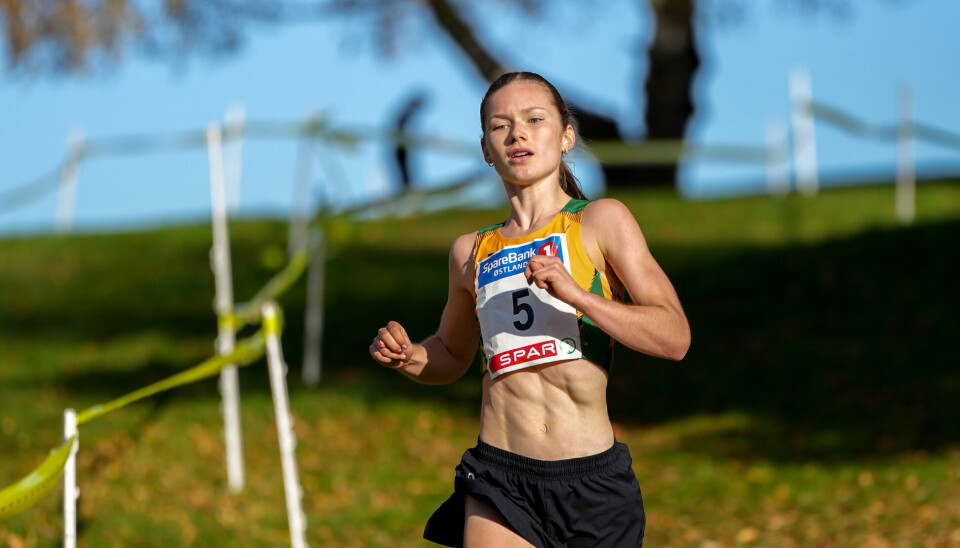 Marte Hovland var lenge med foran og løper inn til en 5. plass