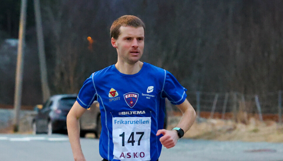 I Frikarusellens siste løp i forrige sesong var det Espen Borge Joensen som vant. Han representerer arrangørklubben IL Fri, og er en av de gode og ivrige deltakerne i Frikarusellen.