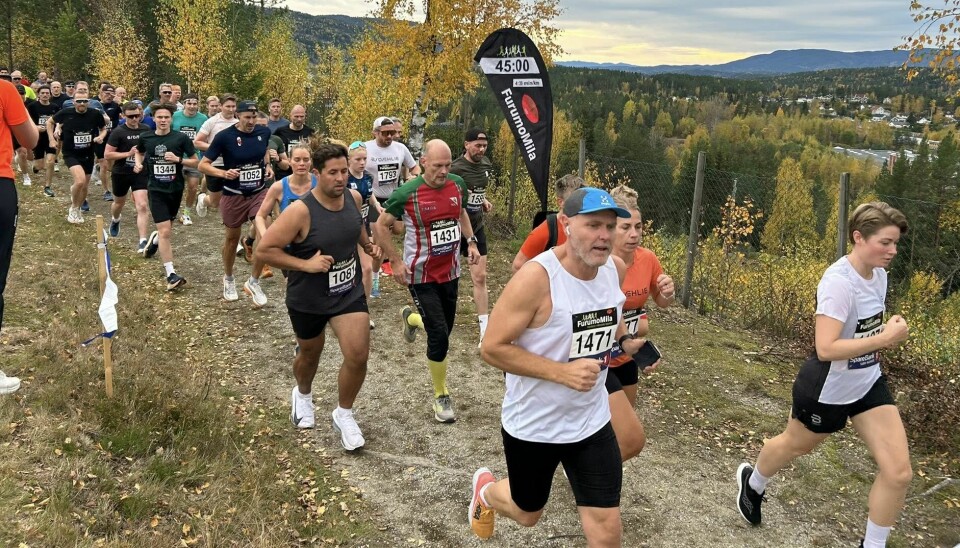 10 kilometeren er godt i gang. 10 kilometeren er godt i gang.