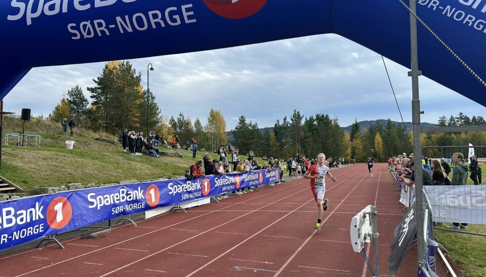 Benjamin Hunstad på vei mot seier på 10 kilometeren. Benjamin Hunstad på vei mot seier på 10 kilometeren.