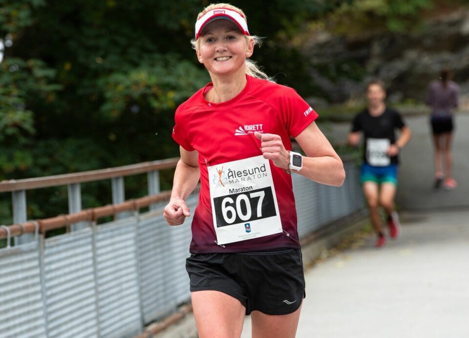 Louise Skak under Ålesund maraton i 2021, ett av flere maraton hun vant i Ålesund. Louise Skak under Ålesund maraton i 2021, ett av flere maraton hun vant i Ålesund.