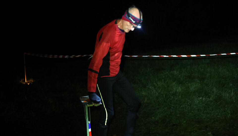 Guttorm Egge, IL Geoform stempler i mål (Foto: Bjørn Hauge)