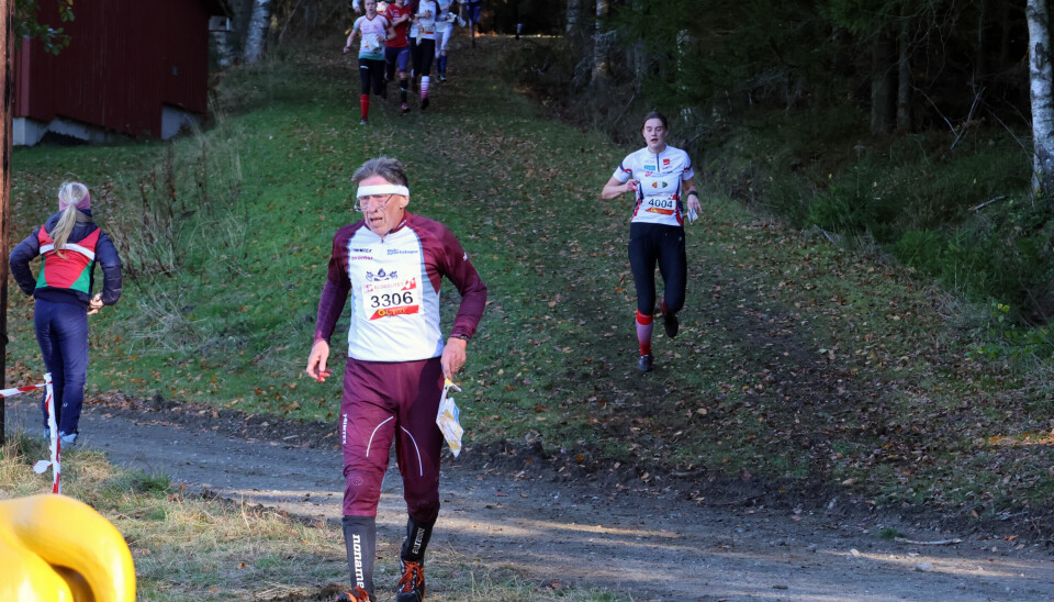 Peter Klavenes, Nydalen på vei mot mål i H75 (Foto: Bjørn Hauge)