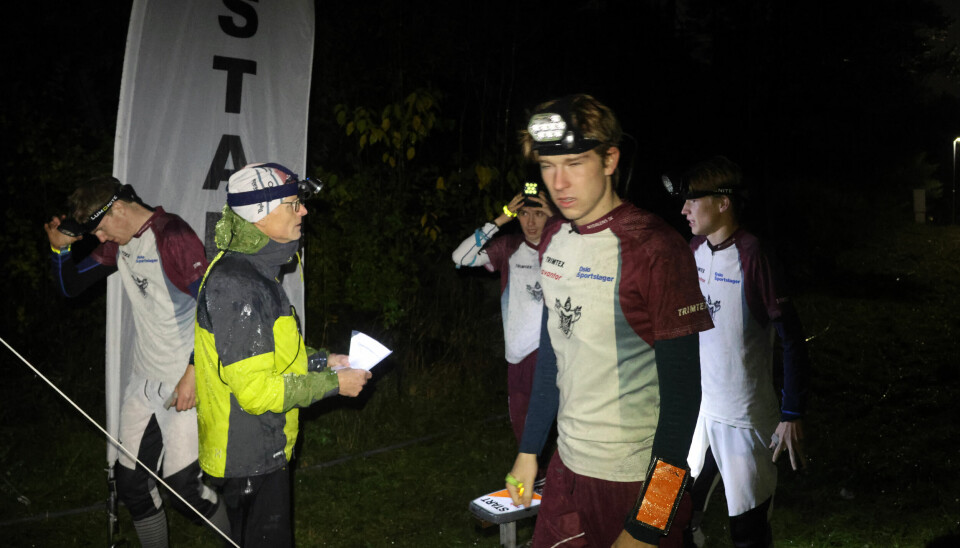 Flere løpere klare til start (Foto: Bjørn Hauge)