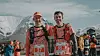 Det var mange britiske løpere på plass på Svalbard denne dagen. Her står Malcolm Smith (til venstre) og Matt Innes.