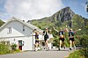 En blid gjeng underveis i Lofoten Skyrace.