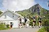 En blid gjeng underveis i Lofoten Skyrace.