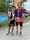 Ultra-Miriam ble innhentet på asfalten, og begge var like fornøyde med å ha målet i sikte!