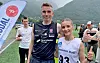 De to vinnerne av Hellesyltløpet 2026: Marius Vedvik og Erica Granqvist.