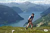 Molly Bazilchuk på vei mot andreplass i Mefjellet Opp 2026.