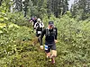 Allerede 100 meter fra start måtte løperne ut i stiløst terreng.