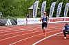 Vebjørn Hovdejord, som løp inn til sølv på 3000 meter hinder fredag, måtte kaste inn håndkleet i klar lederposisjon på 10 000 meter.