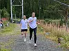 Mina Nerhagen med Lars Blixt, vinneren av eldste klasse, i hælene.