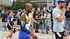 Abdullahi Dahir Rabi på oppvarming. Smilet på plass, og tydeligvis også formen.