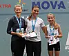 De tre beste damer på 5 km: I midten Emmeli Vatne Danielssen 15 år ,til venstre: Synnøve Ljoså Wille og til høyre Ella Andreassen 12 år.