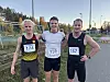 Tettrioen i mål med 15 sekunders differanse (fra v.): Sverre Grønvold, Vinjar Skogsholm og Einar Haakon Christian Rose.