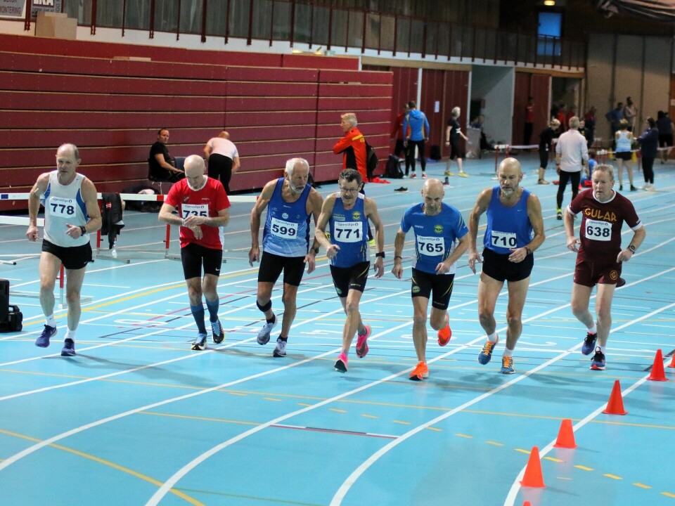 Kristian Nedregård med godt rekordforsøk på 3000 m i veteran-NM i Stangehallen
