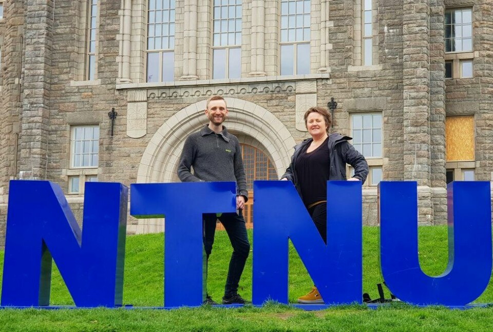 Audun Havnen og Linda Ernstsen ved NTNU samarbeider med Kondis om en helseundersøkelse som tar for seg sammenhengen mellom psykisk helse og trening. (Foto: NTNU) Audun Havnen og Linda Ernstsen ved NTNU