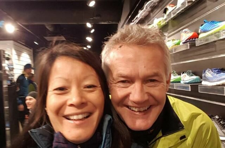 Spente: Jeanette Cappelen Solvang og Bjørnulf Borge gleder seg til starten går kl 10 og de kan legge avgårde på turen fra Sandvika til Ski. Ribbemaraton 2017 - løpernes egne bilder