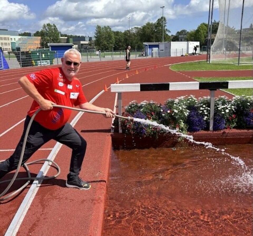 Fylling av vanngrav. (Foto: arrangøren)