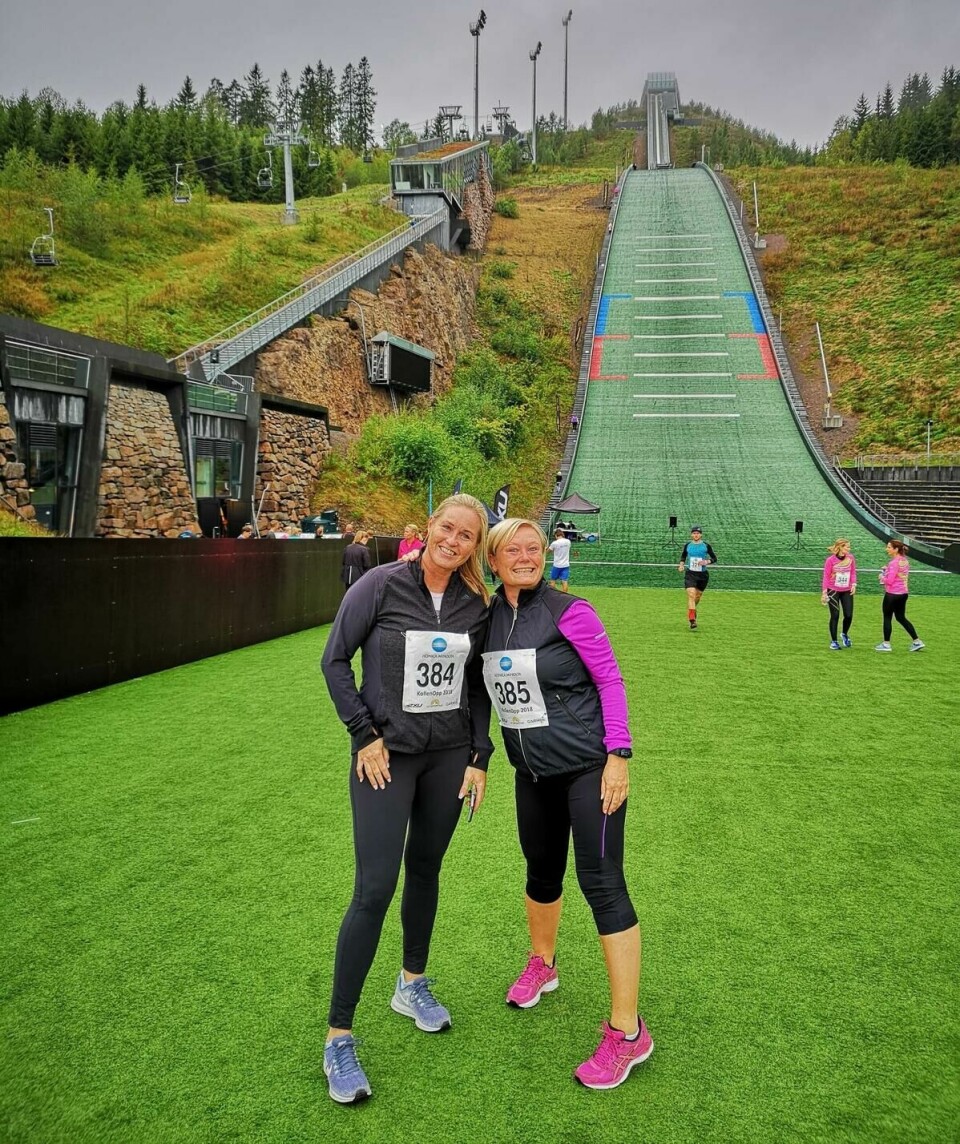 385_Kate_Høiback_og_Trine_Bjarmann