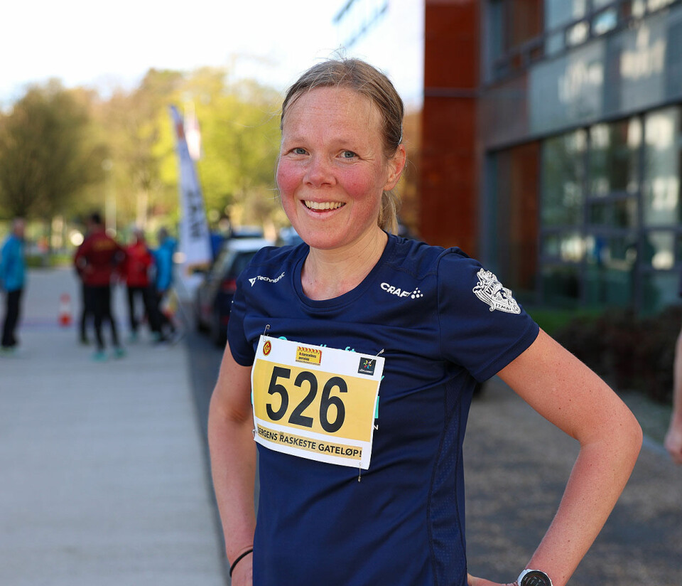 Maria Stenstrand tok både en klar seier for kvinnene på 10 km, og en ny personlig bestetid på distansen.