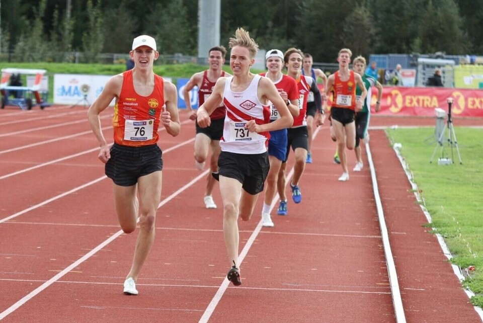 IMG_2842_G17-3000_Jesper_og_Henrik_på_2-3-plass (1280x853)