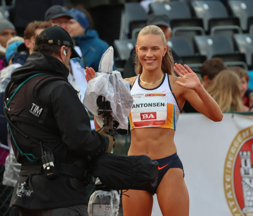 Pernille Karlsen Antonsen kom til stevnet med masse selvtillit etter at hun senest på fredag løp hun inn til ny personlig bestetid med 2:00,45 på et stevne i Polen.