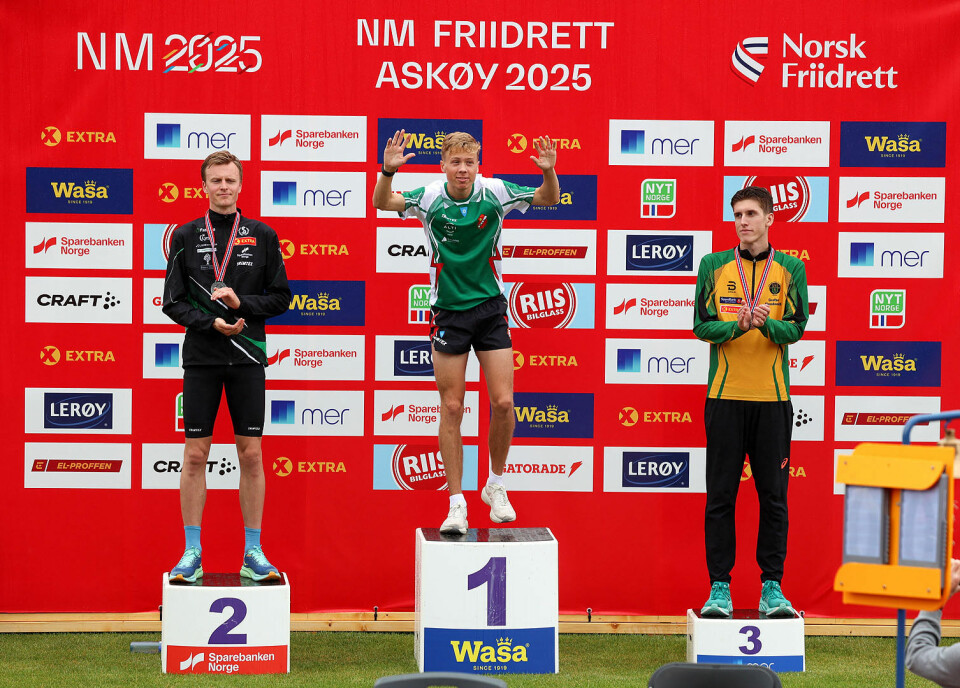 Håkon Moe Berg kan ta det øverste trinnet på seierspallen, over Narve Gilje Nordås og Andreas Fjeld Halvorsen.