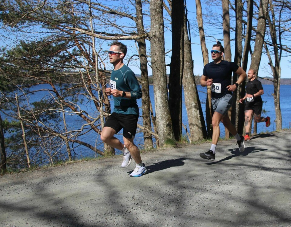 Rekorddeltagelse i Fevik halvmaraton og 5 km