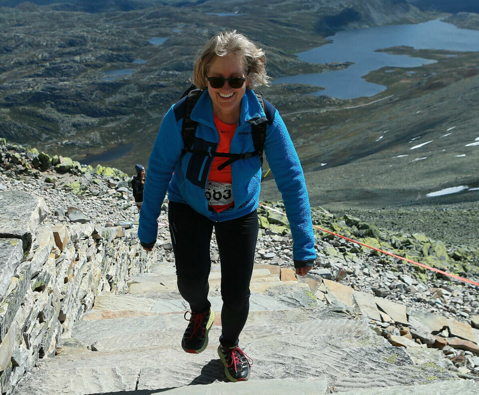 Kortloeypa_Hilde_Rasmussen_Moholth_i_maal_1280_AZ3T3191