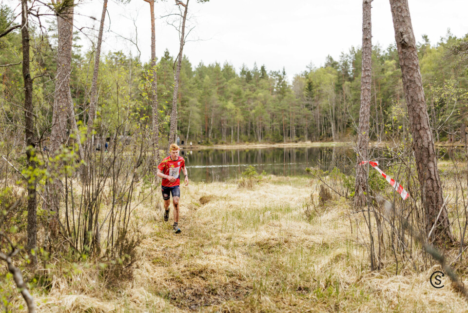 Christoffer Hermansen fikk en kjempeledelse ut fra start i pulje 4. Også her var han alene i front. (Foto: Sylvain Cavatz)