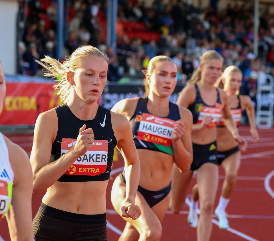 Selma Alison Boesen Skisaker ut fra start.