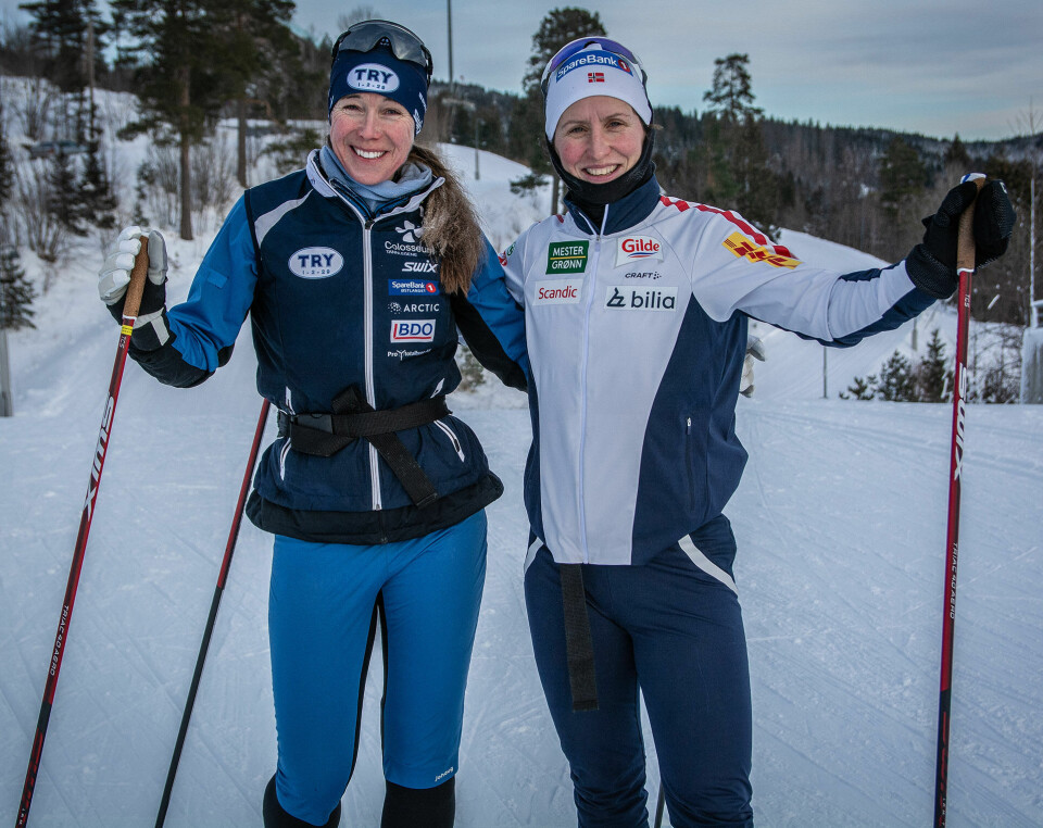 I godt lag:Ella Gjømle Berg (til venstre) og Marit Bjørgen var en sterk duo i sprintstafett i både mesterskap og verdenscuprenn. Fremdeles trener de i lag og er gode venninner. (Foto: Marcus Liebold)