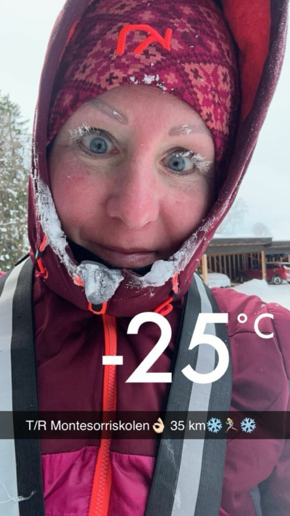 Barsk glede:En 35-kilometerstur i 25 kuldegrader biter litt i kjakene. (Foto: privat)