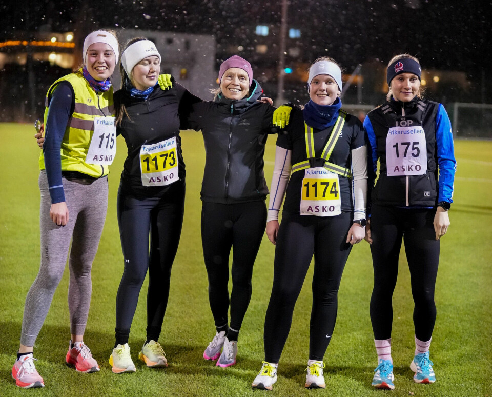 Veteranen Elise Orten ble nummer 5 denne gangen. Her er hun omgitt av en del yngre konkurrenter fra samme klubb som henne: Fri IL.Fra venstre: Aurora Frøholm, Kristina Haga, Elise Orten, Malene Martinsen og Vilde-Sofie Torvund. (Foto: arrangørens Facebookside).