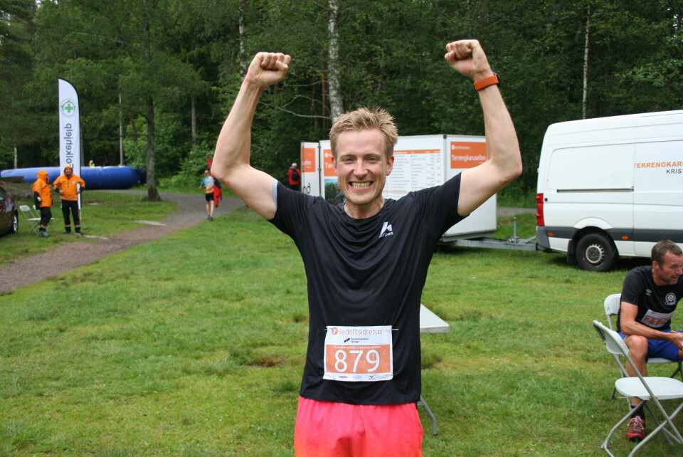 Jonas Munthe (36)- vinner av lang løype på 6,4 km.(Foto: Sverre Larsen)