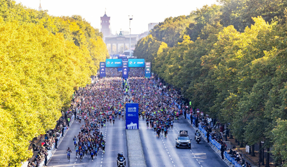 Høsten fikk en fin start for Tim Bennett og og over 54000 andre løpere med maraton gjennom Berlins gater. (Foto: Berlin Marathon) Høsten fikk en fin start for Tim Bennett og og over 54000 andre løpere med maraton gjennom Berlins gater. (Foto: Berlin Marathon)
