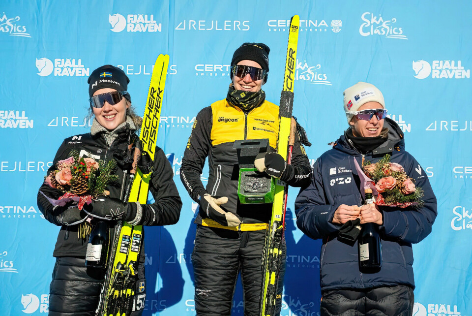 Jenny Larsson, Lager 157 Ski Team (2. plass); Anikken Gjerde Alnæs, Team Engcon (1. plass); Silje Øyre Slind, Team Aker Dæhlie (3. plass). (Foto: Vanzetta/NordicFocus)