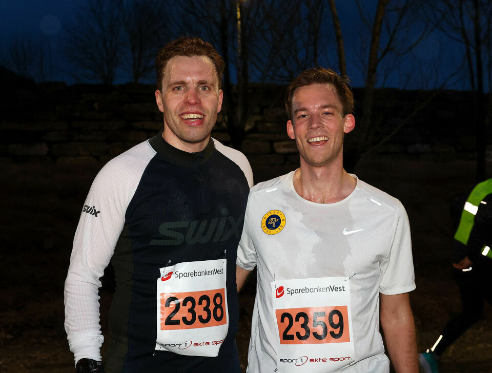 Henrik Føllesdal og Carl Henrik Andersson var de som kom nærmest Karl Jonas Tronstad på 10-kilometeren. Men de måtte se at det ble over tre minutters differanse til vinneren.
