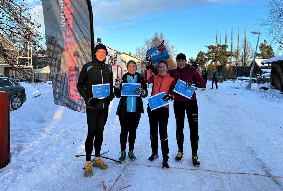 Heldige vinnere av hvert sitt par HOKA-sko f.v.: John O. Johansen, Karen Sagberg, Tone Nikolaisen Schultz og Maria Johanne Jerstad Lien. (Foto: Kondistreninga Trondheim) Kondishalvtimen hos Kondistreninga Trondheim
