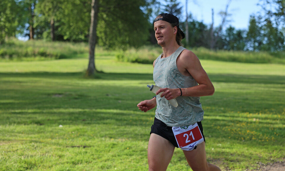Svenske Simen Hjalmar Wästlund åpnet desidert hardest på ultra, og hadde 50 meters luke etter 400 meters løping. Han vant til slutt. (Foto: Tom-Arild hansen)