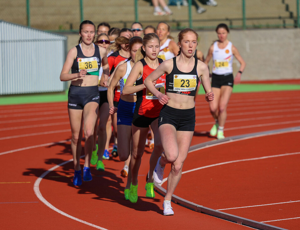 Andrea Nygård Vie skulle være fartsholder til en tid på 9:30. Hun løp inn på 9.29.34,