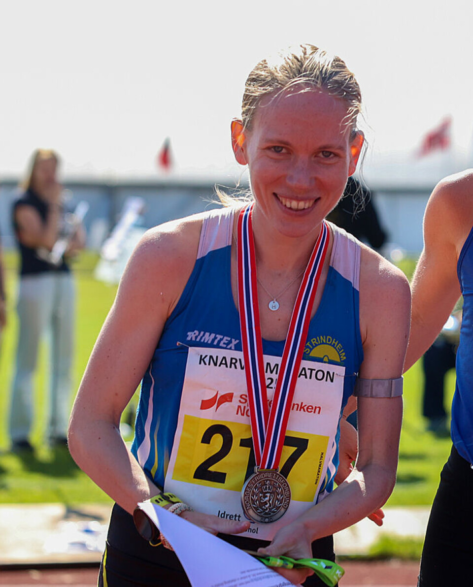 Hanne Andersen Maridal da hun NM-sølv på halvmaraton i Knarvik i juli